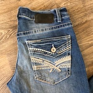 Bke Carter -bootleg- Jeans